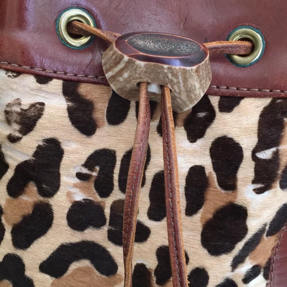 Vintage Elephant Walk Bag - Picture 3 of 7